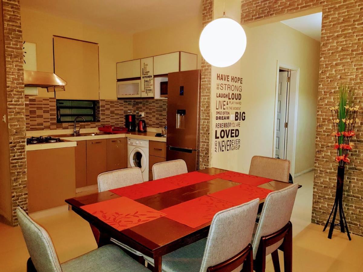 Flic En Flac Sea View Luxury 3 Bedroom Apartment Экстерьер фото